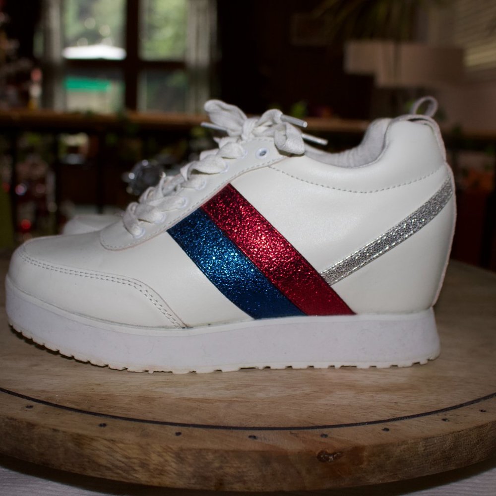 Volatile White Leather Platform Sneaker Red, Blue Silver NEW